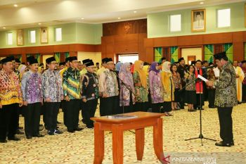 Gubernur Kalsel minta ASN optimalkan kinerja pada 2020