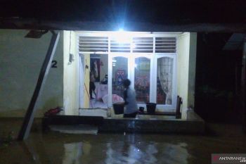 Legislator minta Pemkot petakan daerah rawan banjir di Padang