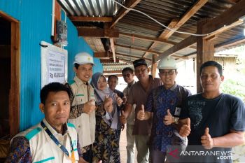 PLN salurkan bantuan untuk kaum dhuafa di Kabupaten Jeneponto