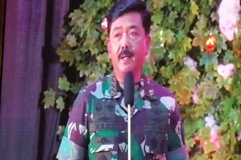 Panglima TNI Hadi Tjahjanto  ingatkan jaga persatuan di perayaan Natal TNI