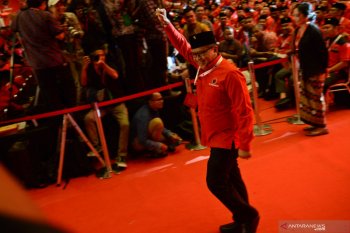 Hasto: Ada yang "bingkai" seolah terlibat kasus OTT Komisioner KPU