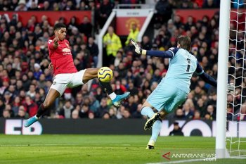 Rashford kemas dua gol warnai pesta Manchester United ke gawang Norwich