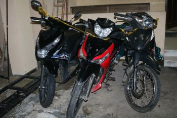 Tiga warga Koya  Jayapura penadah motor curian terancam hukuman  penjara