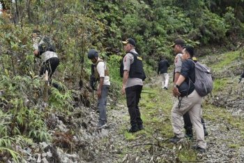 Kendaraan melintasi jalan tambang Freeport diminta  gunakan antipeluru