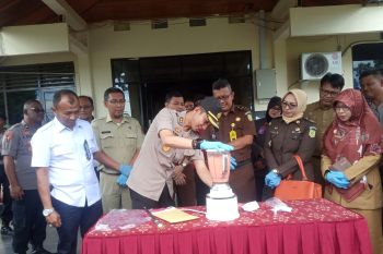 Kapolres Agam blender sabu-sabu dan ekstasi