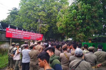 Eksekusi Stadion Andi Mattalatta  berujung bentrok