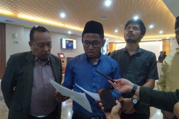 Cemarkan nama Azis eks Bupati Lamteng akan dilaporkan