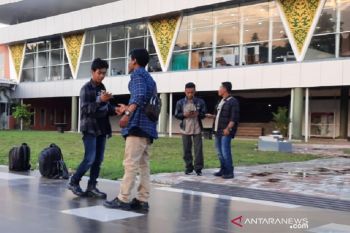 Bandara SSK II Pekanbaru akan berlakukan uang elektronik bayar parkir per 1 Februari