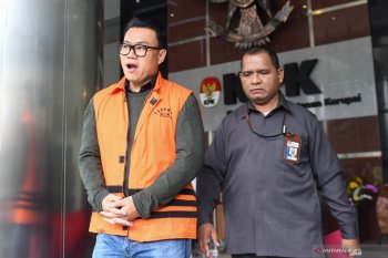 Eks Dirut Perindo didakwa terima suap dan gratifikasi sebesar Rp1,6 miliar