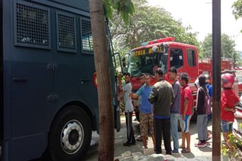 Kebakaran melanda satu kompleks perumahan warga Abepura