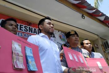 Polresta Mataram mengamankan poketan sabu-sabu siap edar