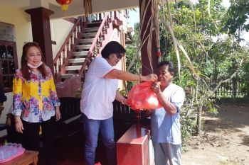 Ketua DPRD Manado pimpin komisi III baksos di TPA