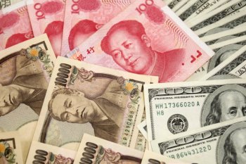 Yuan merosot di tengah upaya China berjuang atasi virus