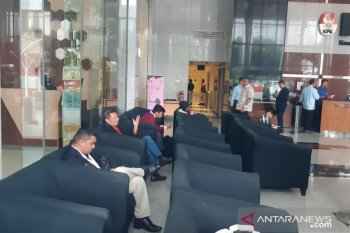 KPK periksa mantan Dirut Pelindo II