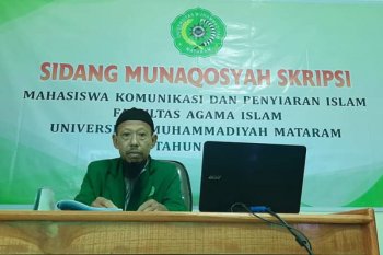 Marbot masjid  usia 60 tahun raih gelar sarjana