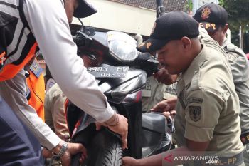 Tingkatkan kesadaran warga tertib lalu lintas, Operasi KTL rutin digelar