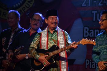 Wali Kota Bandarlampung minta anak muda cintai budaya lokal