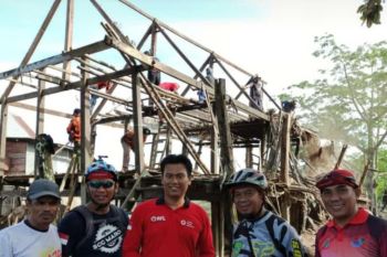 Bedah gubuk reyot Sannari di Bontoa mulai dilakukan