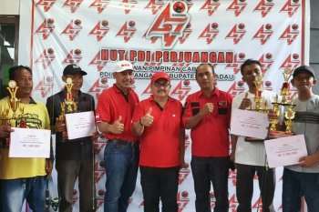 Bupati Rupinus buka lomba mancing HUT PDI Perjuangan