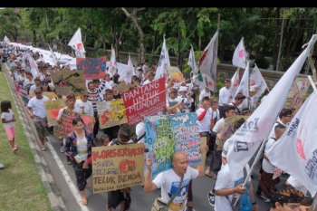 Aksi tolak reklamasi Teluk Benoa