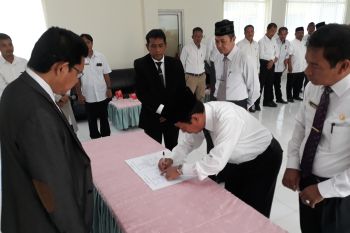 Mantan Kakanwil Kemenag jabat Kepala Biro AUAK IAIN Palu