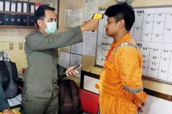 Cegah virus Corona, KKP terapkan zona karantina dua mil lepas pantai