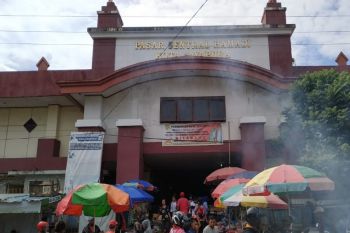 Harga hasil pertanian di pasar Hamadi  Jayapura mulai naik