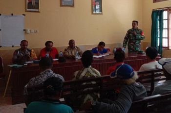 Babinsa Warbah ikuti musrenbang tingkat Kampung Usaiwa