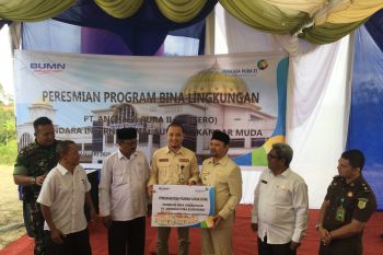 Angkasa Pura II salurkan program kemitraan Rp1,8 miliar