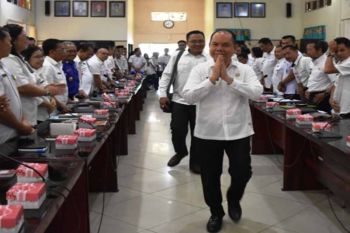 Periksa laporan keuangan, Bupati larang Kepala OPD Kapuas keluar daerah