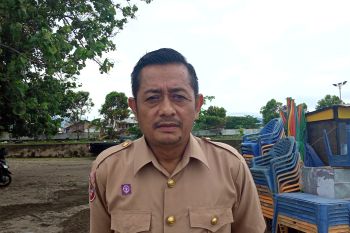 Cegah sampah sampai laut, sungai di Padang bakal pasangi kubus apung