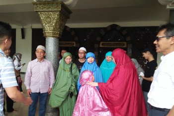 Wisatawan muslim China meminta maaf buat Sumbar resah