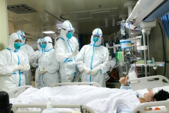 Korban tewas virus corona di China capai 132 orang