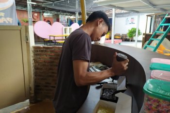 Kue pancong aneka topping pilihan jajanan kekinian