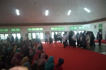 Wapres Ma'ruf Amin minta pengungsi sabar dan tawakal