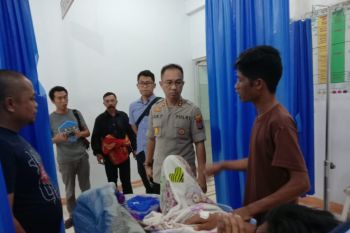 Longsor menimpa rumah dan lukai tiga warga di Tana Toraja