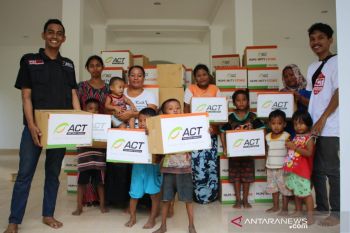 ACT salurkan paket bantuan untuk korban banjir rob Donggala