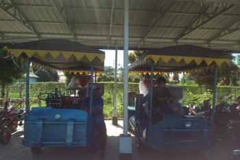 Mukomuko bantu kelompok tani  kembangkan penggilingan padi keliling
