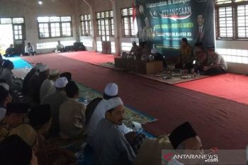Mahfud MD: Presiden Jokowi sangat perhatikan pesantren