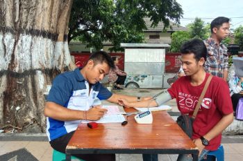 Polda NTB mempersilakan masyarakat laporkan pungutan liar SIM
