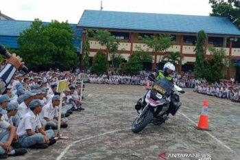 Pelajar tanpa SIM dilarang berkendara