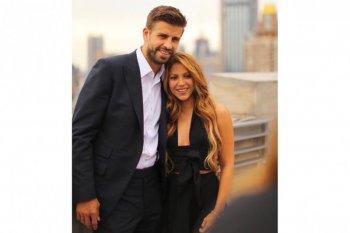 Penampilan Shakira di superbowl tanpa kehadiran sang kekasih
