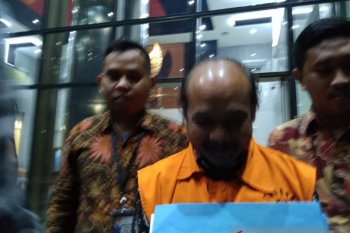KPK tahan mantan anggota DPRD Kota Bandung Kadar Slamet