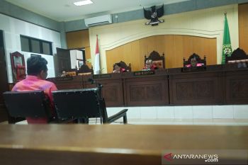 Terdakwa kredit Bank NTB minta majelis hakim batalkan dakwaan jaksa