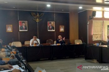 Hijab siswa SMK harus dibuka magang di sejumlah hotel, DPRD Babel sayangkan