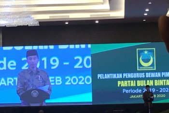 Presiden Jokowi bahas ukhuwah saat pelantikan Ketum PBB Yusril Ihza Mahendra