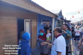 Bupati Natuna sambangi warga Kampung Penagi