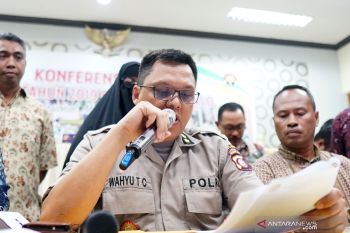 Polda Gorontalo sita 1.050 liter miras Cap Tikus asal Sulawesi Utara