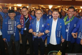 Pesan Amien Rais kepada calon Ketua Umum Mulfachri untuk merangkul semua kader PAN
