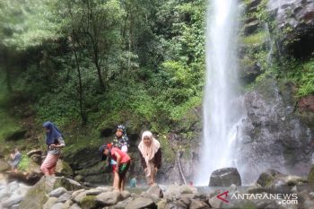 Nagari di Padang Pariaman kembangkan objek wisata air terjun Duo Bidadari (Video)